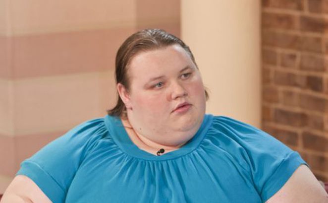 Самую толстую британку бросил ее парень, когда она начала худеть