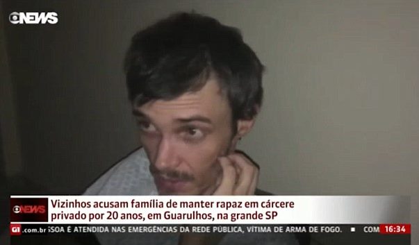 Бразилец 20 лет держал в подвале родного сына