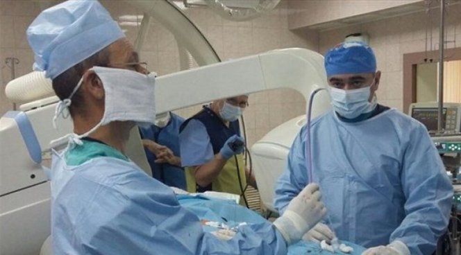 В России впервые прооперировали сердце ребенка через прокол на шее