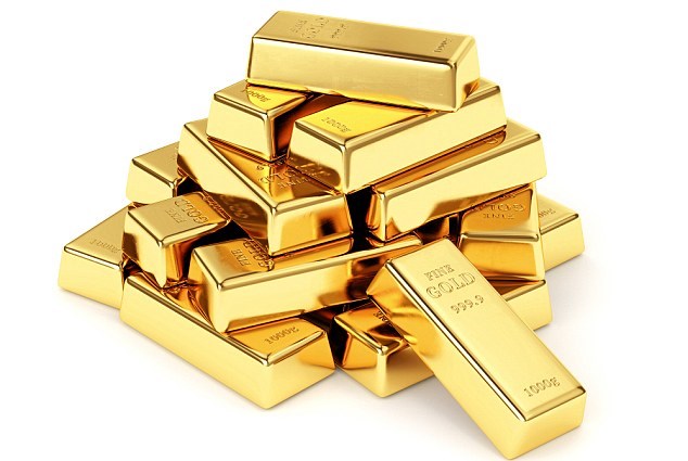 12 слитков золота обнаружили в прямой кишке у авиапассажира из Индии