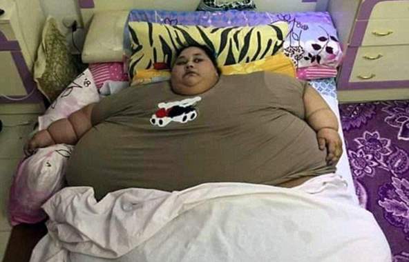 Самая тяжелая женщина в мире отправилась в Индию для похудения